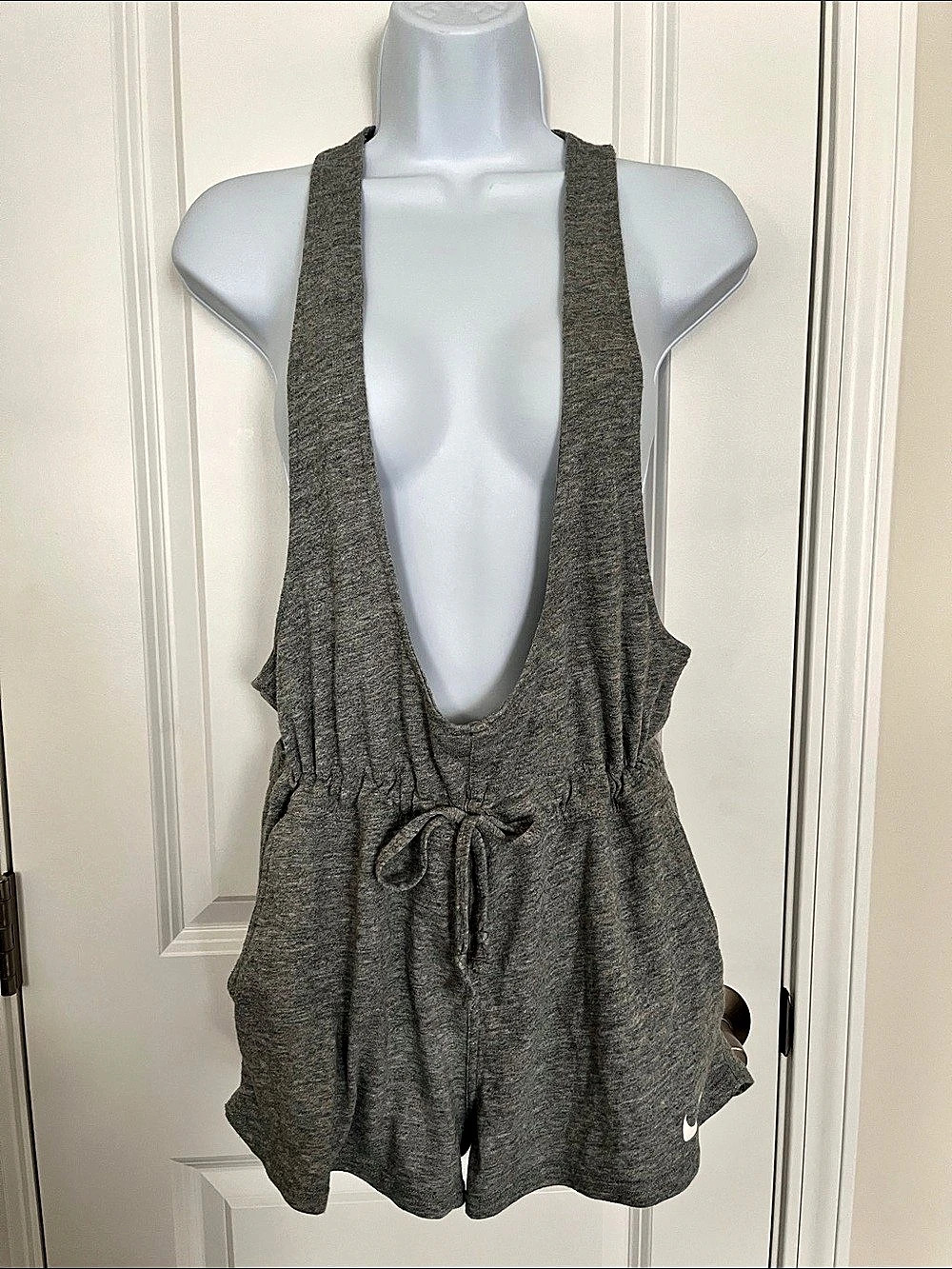 Nike Sportswear Gym Vintage Romper Gray Medium Regular Tall or Busty Preowned